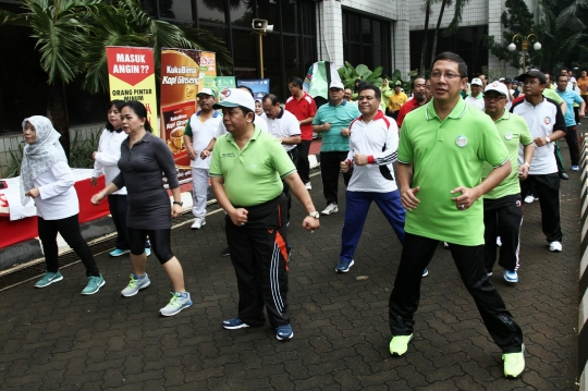 Menag dan Mendag kampanye budaya minum jamu bersama Puteri Indonesia