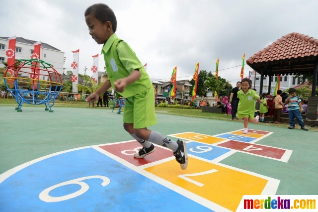 Foto : Potret keceriaan anak-anak bermain di Taman Pintar 