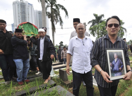 Suasana duka selimuti pemakaman politisi Gerindra Haryanto Taslam