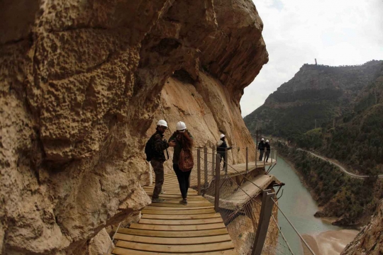 Menelusuri Caminito del Rey, jalur tebing paling menakutkan di dunia