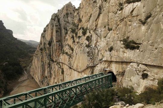 Menelusuri Caminito del Rey, jalur tebing paling menakutkan di dunia