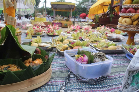 Upacara Tawur Kesanga sehari sebelum Nyepi