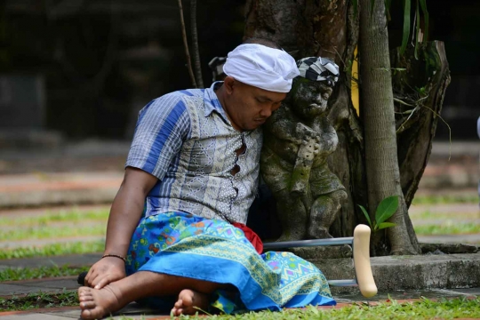 Nyepi, umat Hindu Ibu Kota khusyuk berdoa di Pura Aditya Jaya