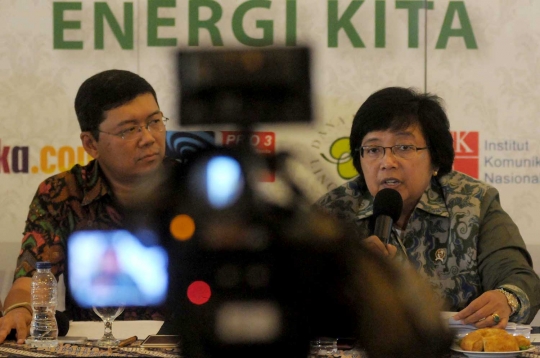 Menhut Siti Nurbaya bicara dalam Diskusi Energi Kita