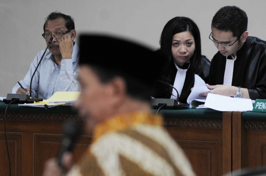 Fuad Amin bersaksi di sidang suap Bangkalan