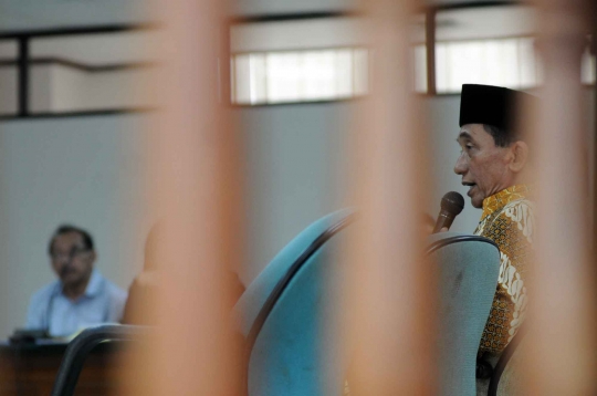 Fuad Amin bersaksi di sidang suap Bangkalan