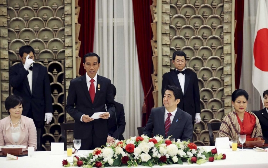 Jokowi dan Shinzo Abe sepakat perkuat pertahanan Indonesia-Jepang