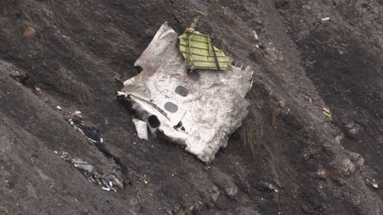 Ini puing pesawat Germanwings yang jatuh di Pegunungan Alpen