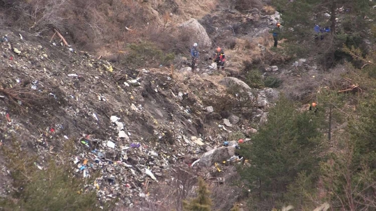 Ini puing pesawat Germanwings yang jatuh di Pegunungan Alpen