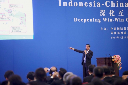 Jokowi presentasi di depan ratusan pengusaha Tiongkok