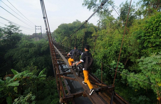 Menantang maut melintasi jembatan yang bikin merinding di Boyolali