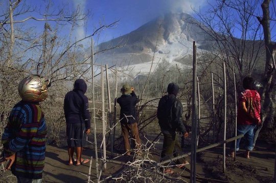 Duka warga Karo kembali terancam erupsi Gunung Sinabung