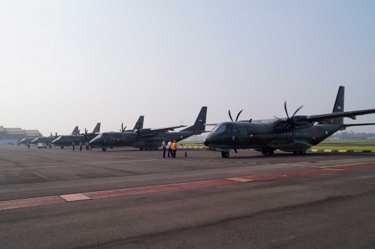 Melihat persiapan jet tempur TNI AU sambut HUT ke-69 Angkatan Udara