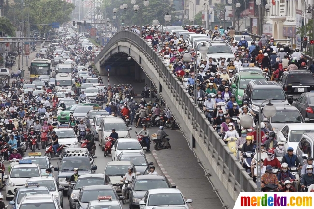 Foto : Parahnya kemacetan Hanoi hampir menyaingi Jakarta 