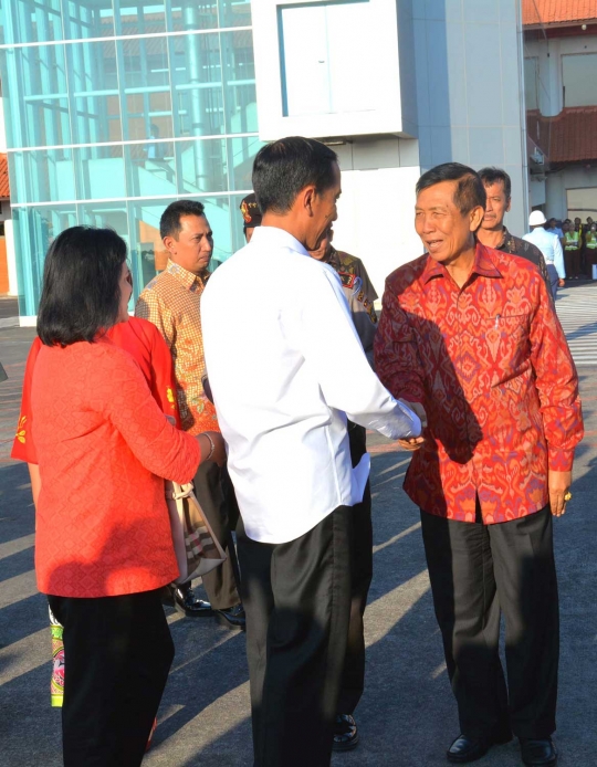 Gubernur Bali antar keberangkatan Jokowi-JK ke NTB