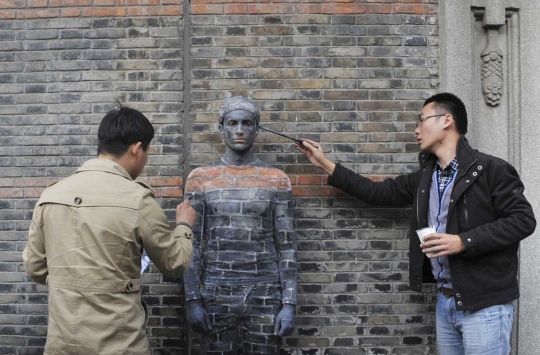 Aksi 'seniman tak kasat mata' di Shanghai