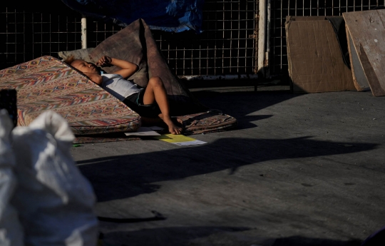 Menengok anak-anak jalanan Filipina yang hidup seadanya