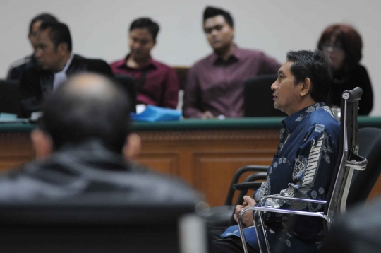Sidang perdana, Udar didakwa korupsi pengadaan Transjakarta
