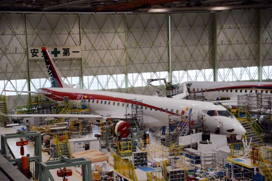 Mengintip perakitan pesawat Mitsubishi Regional Jet buatan Jepang