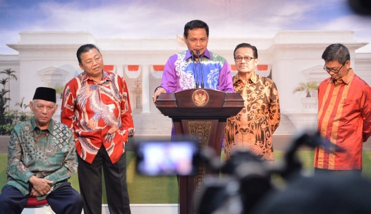 Gubernur se-Kalimantan temui Jokowi bahas percepatan pembangunan