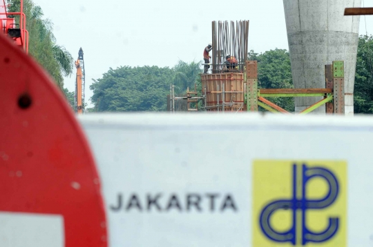 Proyek jalan layang STS Permata hijau masuki tahap pembuatan tiang