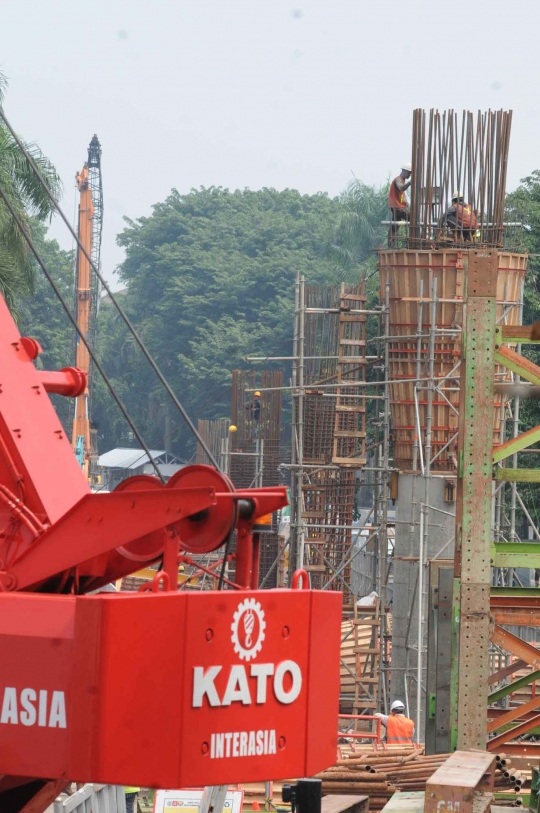 Proyek jalan layang STS Permata hijau masuki tahap pembuatan tiang