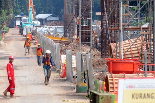 Proyek jalan layang STS Permata hijau masuki tahap pembuatan tiang