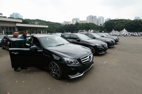 Deretan mobil mewah untuk tamu VVIP Konferensi Asia Afrika