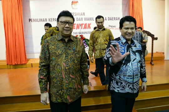 Pukul gong, Ketua KPU resmikan Pilkada Serentak