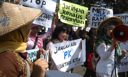 Tuntut Perda prostitusi, Jurnalis hadang mobil Wagub Jateng