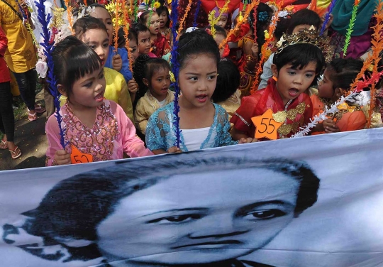 Lucunya anak-anak TK peringati Hari Kartini