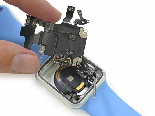 Begini wujud komponen chip canggih Apple Watch