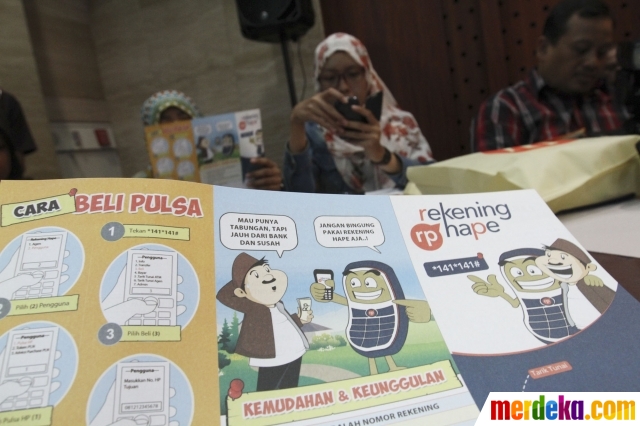 Foto : Bank Mandiri luncurkan aplikasi Rekening Hape ...