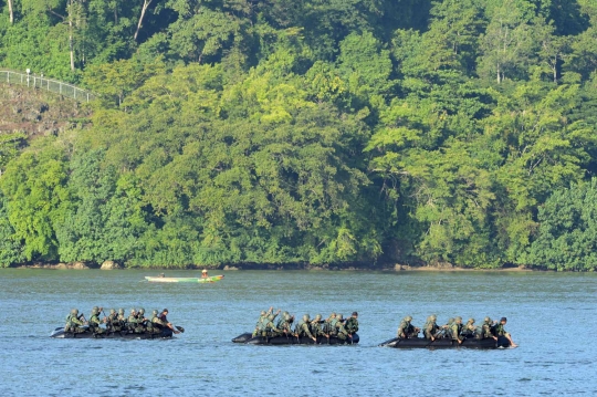 Jelang eksekusi mati, TNI susuri perairan Nusakambangan