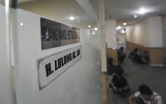 Kasus UPS, polisi geledah ruangan Haji Lulung & Komisi E DPRD DKI