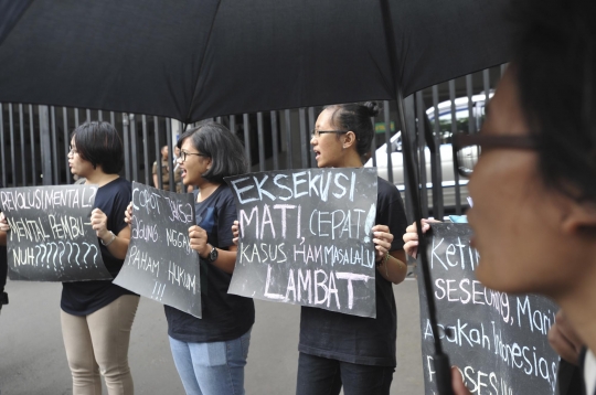 Massa dari KontraS geruduk Kejagung tolak eksekusi mati