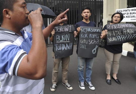 Massa dari KontraS geruduk Kejagung tolak eksekusi mati