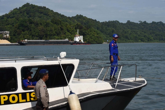 Kerumunan wartawan sambut kedatangan Jaksa Agung di Nusakambangan