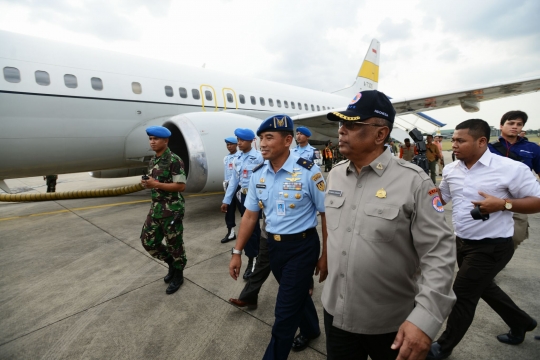 Menlu berangkatkan tim evakuasi dan bantuan untuk korban gempa Nepal