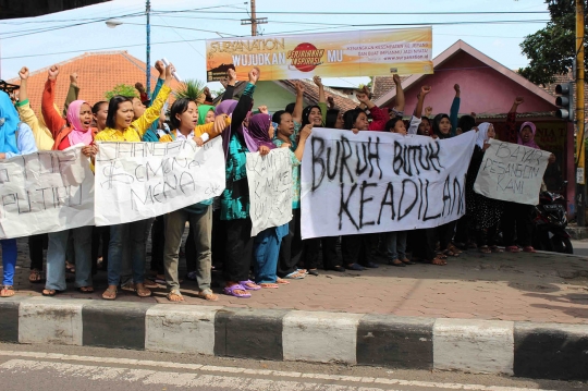 Dituntut Rp 2,3 M gara-gara May Day, buruh di Malang gelar yasinan