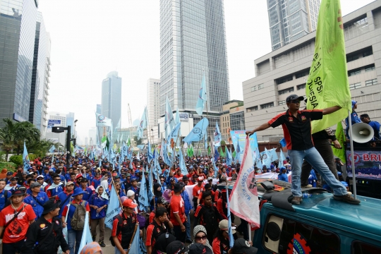 May Day, puluhan ribu buruh longmarch ke Istana