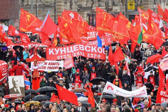 Gema May Day jutaan buruh di belahan dunia