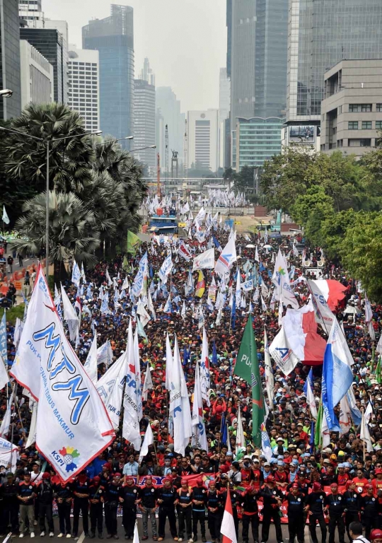 Gema May Day jutaan buruh di belahan dunia