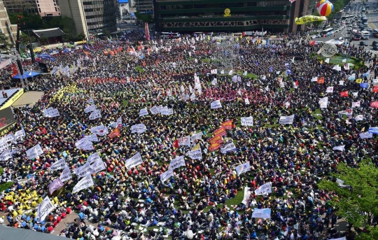 Gema May Day jutaan buruh di belahan dunia