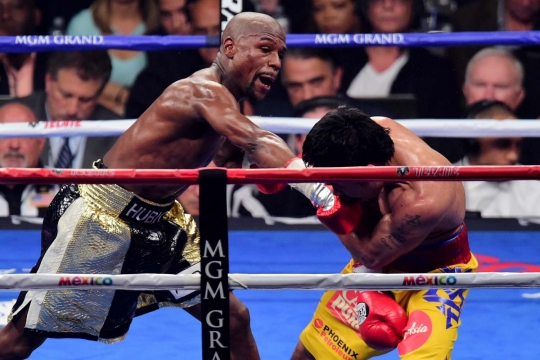 Begini sengitnya pertarungan Pacquiao dan Mayweather