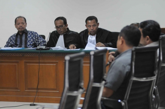 Sidang lanjutan Sutan mendengarkan keterangan saksi