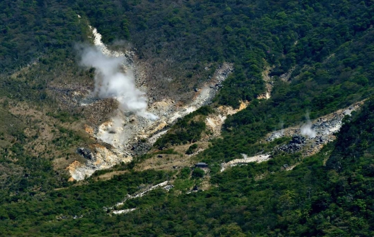 Aktivitas vulkanik Gunung Hakone makin ancam warga Tokyo