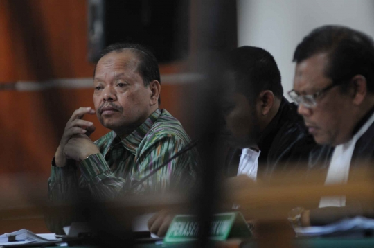 Jalani sidang lanjutan, Sutan Bhatoegana dengar kesaksian Sekjen DPR