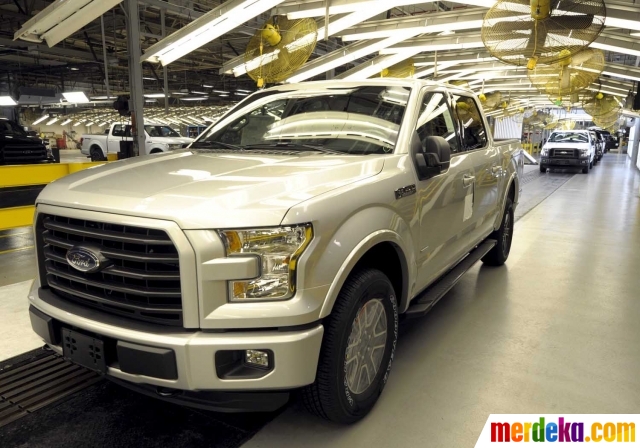 Kansas City Ford Dealers >> Foto Mengintip Perakitan Komponen Aluminium Ford F150 Kansas City Ford Dealers >> Foto Mengintip Perakitan Komponen Aluminium Ford F150