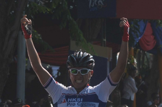 Leung Chun Wing rebut podium pertama etape terakhir ITdBI 2015